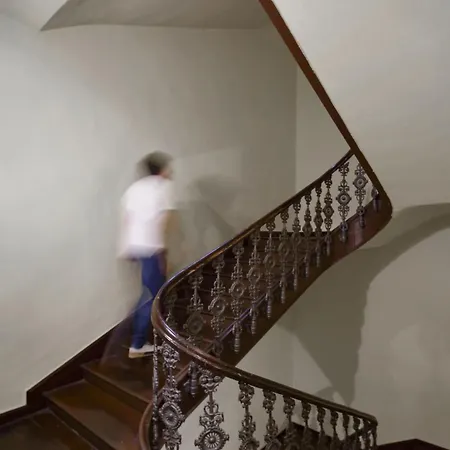 Diseno Galiana 6 Arena Asturias Apartmán Avilés